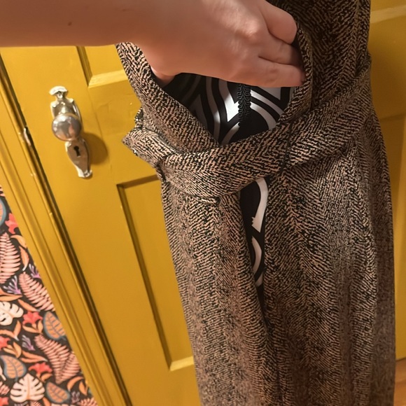 Express Size L Mocha & Black Faux Button-up Midi Dress - Picture 6 of 7